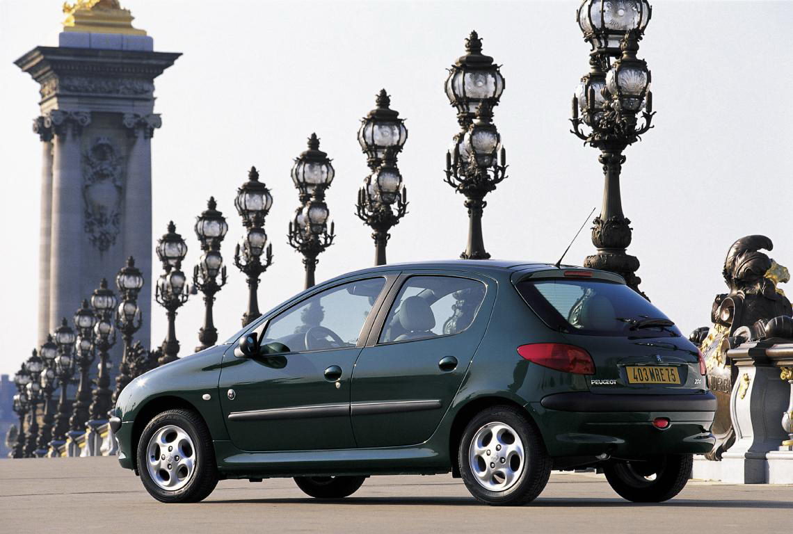 Peugeot 206.jpg